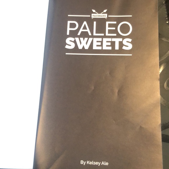 Used Book - Picture 5 of 5